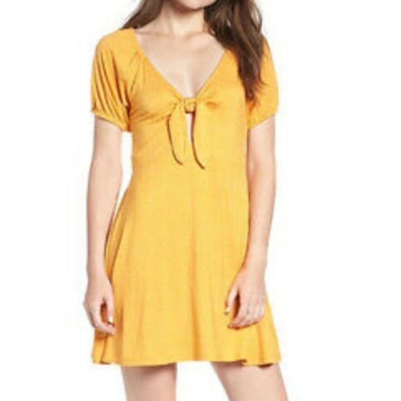 NWOT Love, Fire Polka Dot Cut Out Dress L Tie Front - Picture 1 of 8
